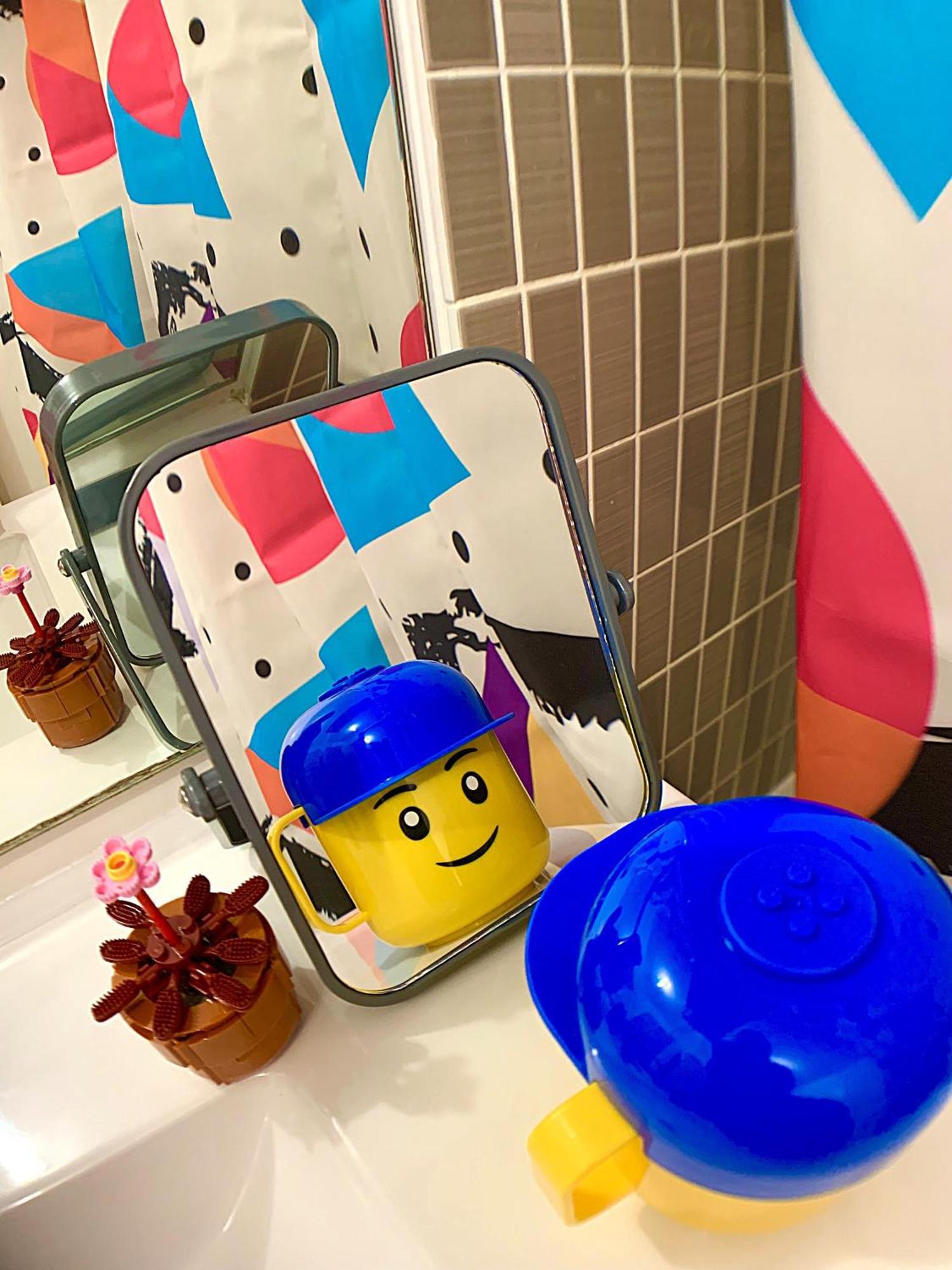Lego'house - Fun, Color Apartment